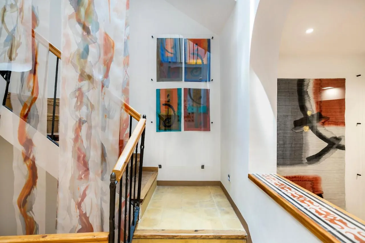 Cal Roure Boutique Hotel Igualada 4*,